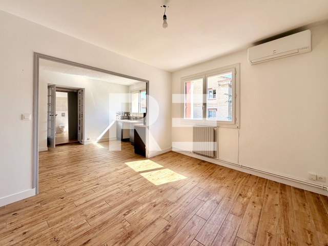 Appartement - À vendre - 30900 Nîmes