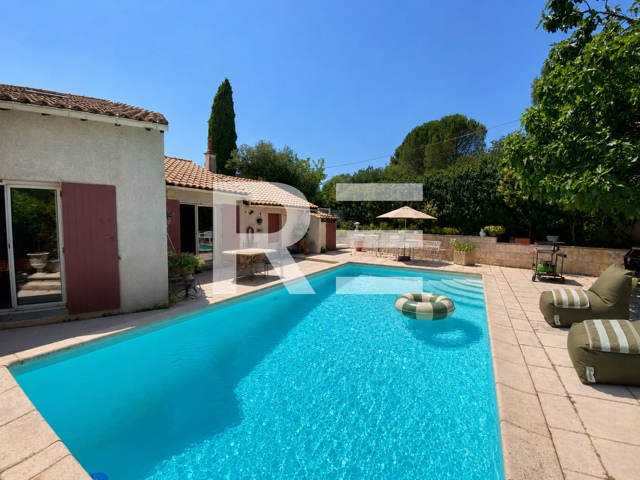 Maison - À vendre - 30900 Nîmes
