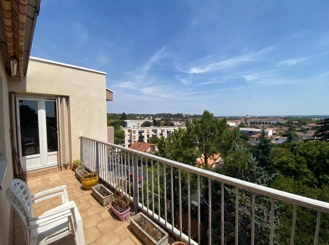 Appartement - À vendre - 30000 Nîmes