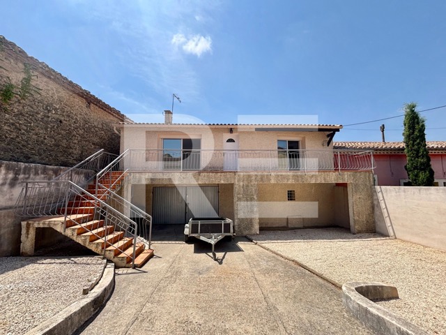 Maison - À louer - 30640 Beauvoisin