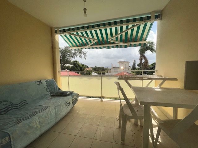 Appartement - À louer - 97200 FORT DE FRANCE