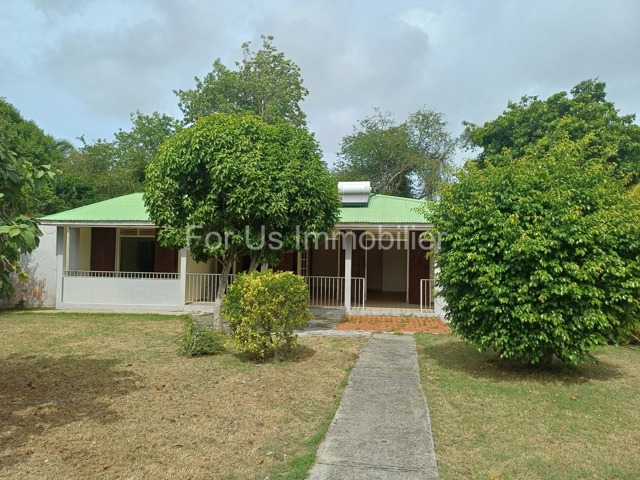 Maison - À vendre - 97118 Saint-François