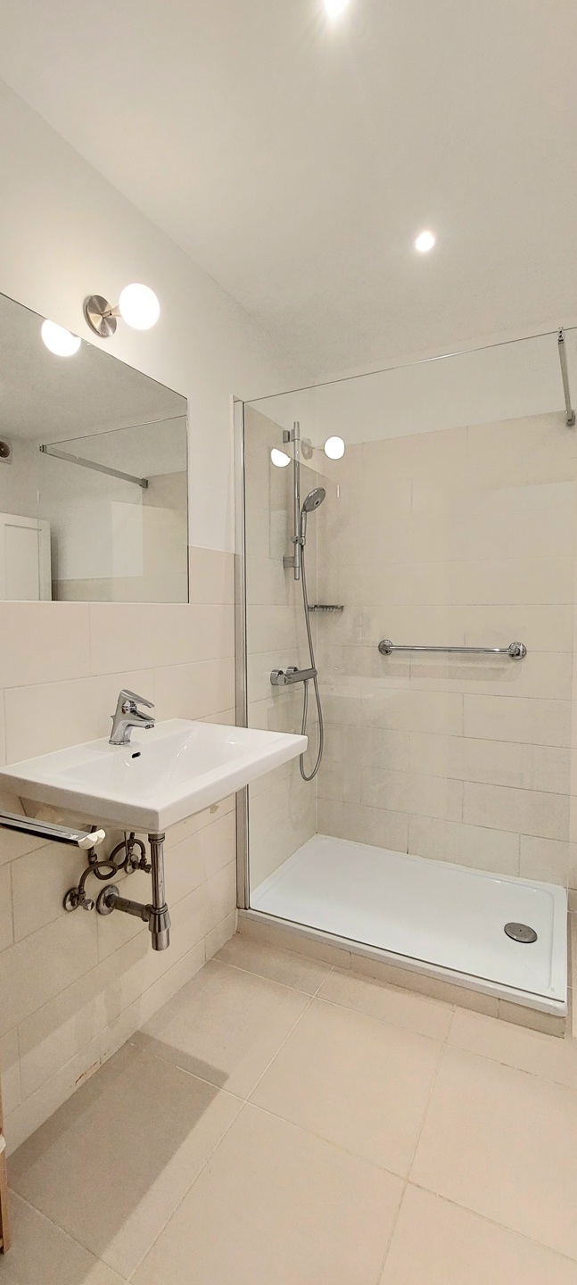 Appartement lumineux avec belle vue 8