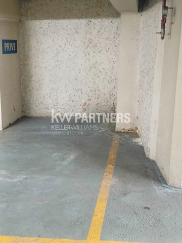 Parking intérieur - À vendre - 75009 Paris