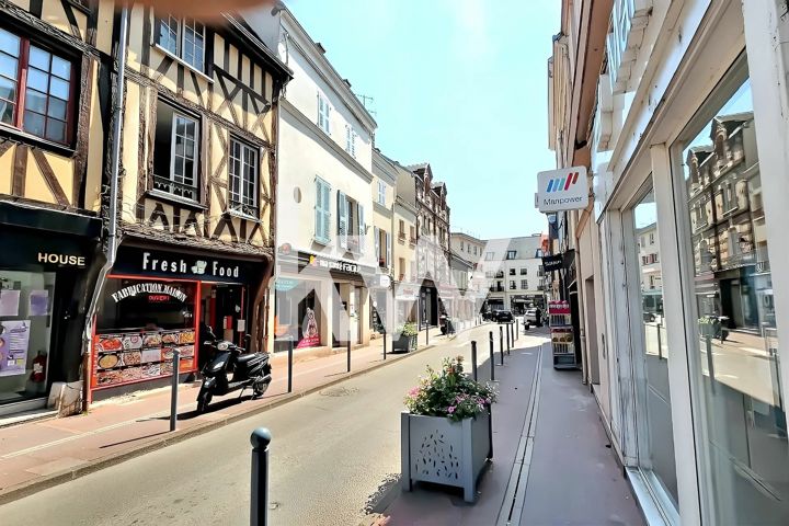 Maison - À vendre - 28100 DREUX