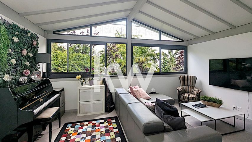 Maison - À vendre - 95160 MONTMORENCY