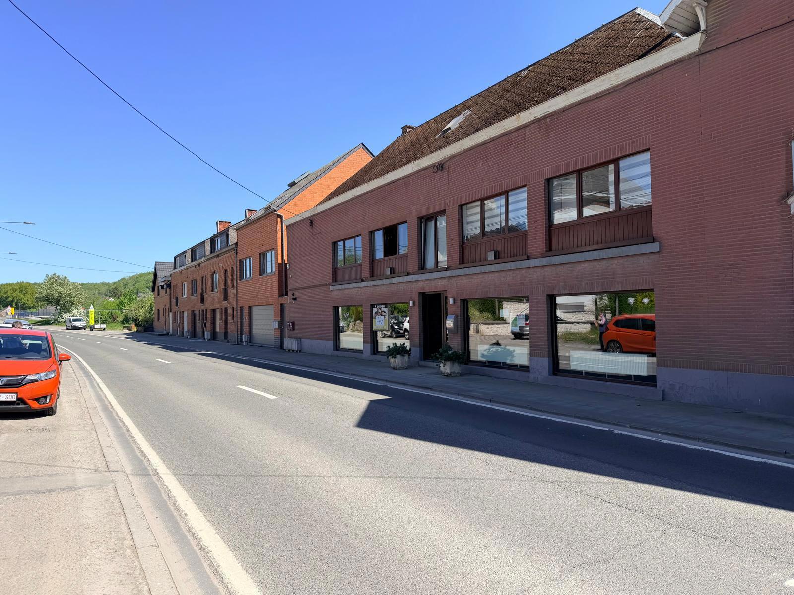 Commerce individuel - à louer - 5000 Namur Beez