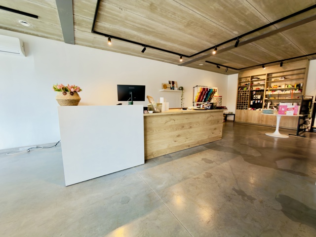 Gebouw voor gemengd gebruik - te koop - 8660 De Panne
