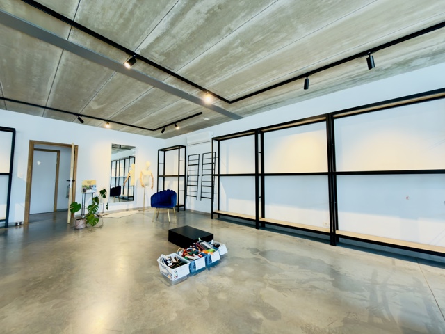 Gebouw voor gemengd gebruik - te koop - 8660 De Panne
