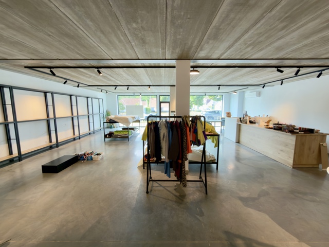 Gebouw voor gemengd gebruik - te koop - 8660 De Panne