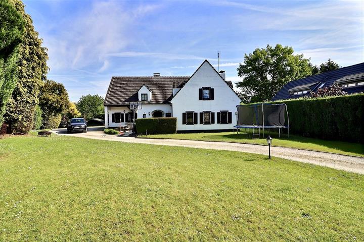 Villa - for rent - 1410 waterloo