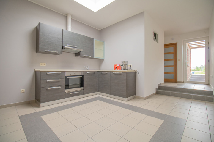 CHARMANTE MAISON 3 CHAMBRES AVEC JARDIN