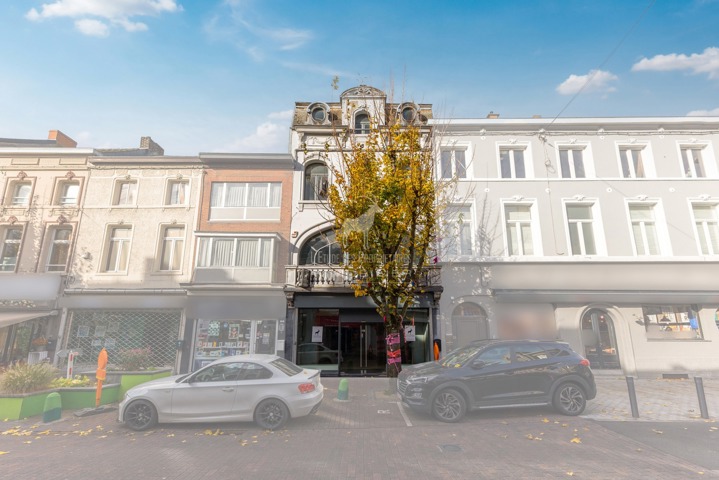 Immeuble commercial en plein c?ur de LA LOUVIERE