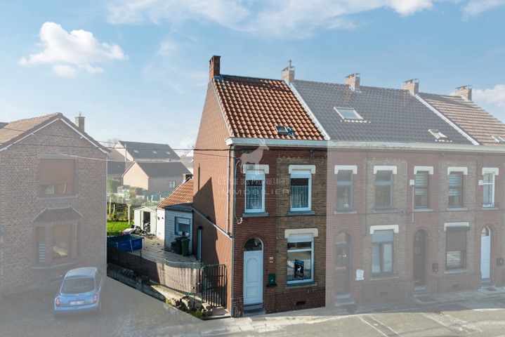 Maison 3 chambres avec jardin et garage à Anderlues