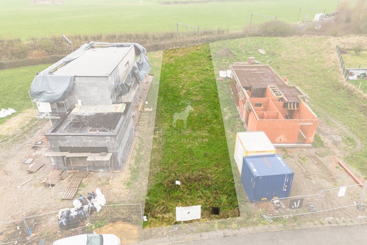 Terrain à bâtir de 5a91ca sur MORLANWLEZ.