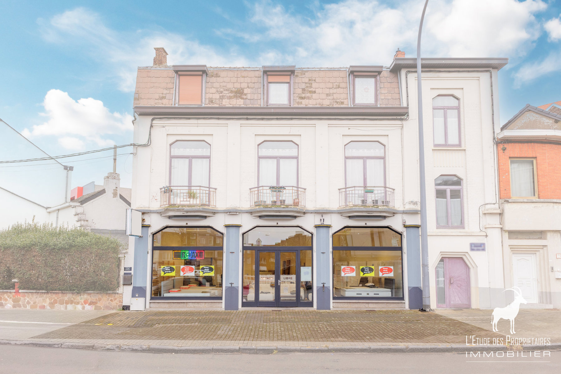 Kantoor te koop in Haine-Saint-Paul (7100) — 139 999 € — 206 m²  | L'Étude des Propriétaires