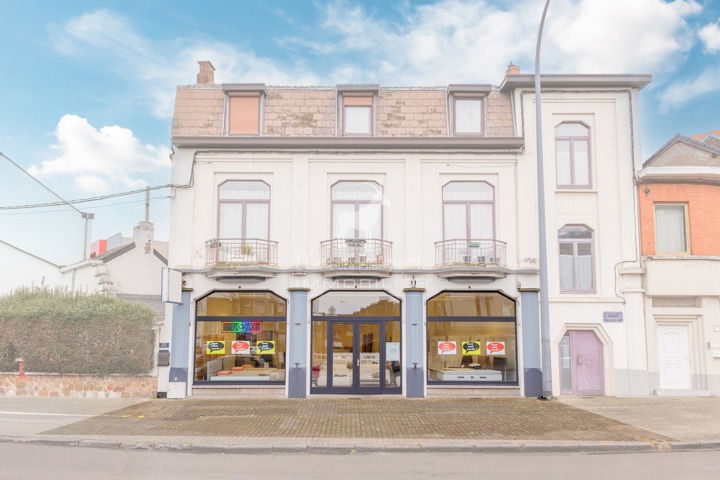 REZ DE CHAUSSEE commercial à vendre sur à Haine Saint-Paul