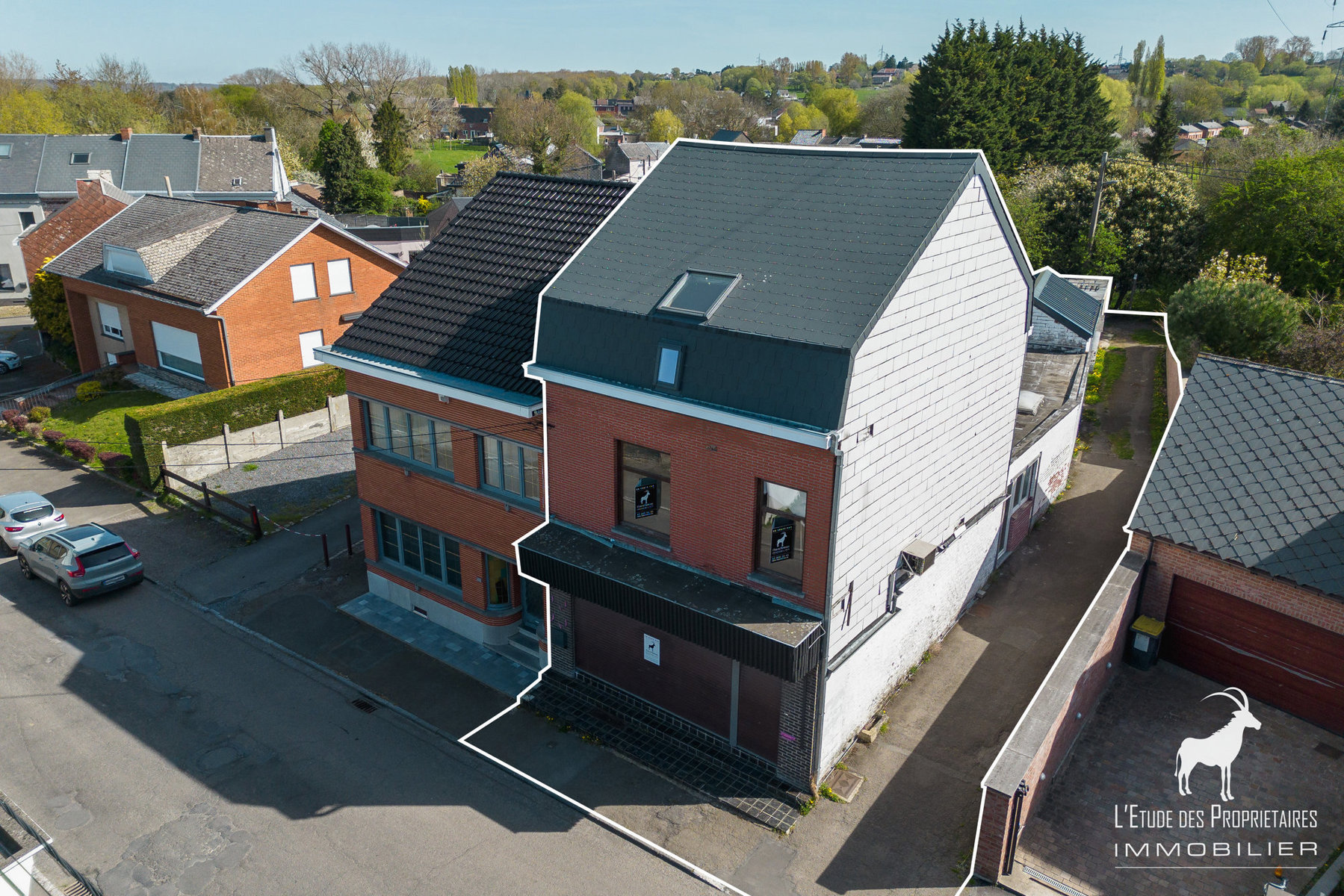 Huis te koop in Leval-Trahegnies (7134) — 179 999 € — 3 slpk. — 298 m²  | L'Étude des Propriétaires