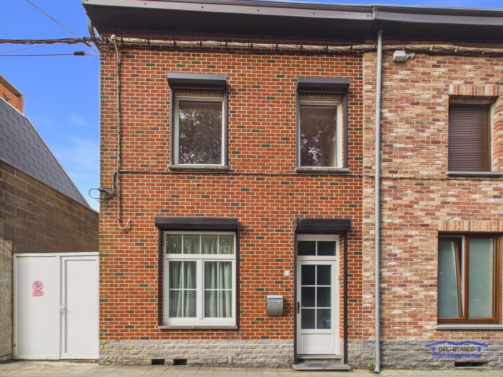 Maison - Souvret - Photo 1