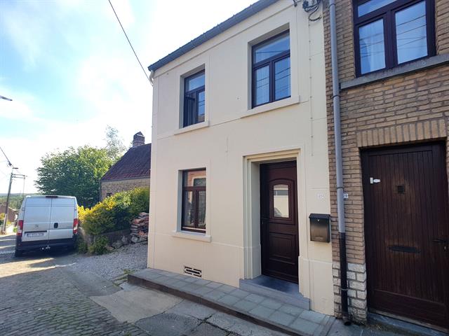 Maison - à louer - 1490 Court-St.-Etienne