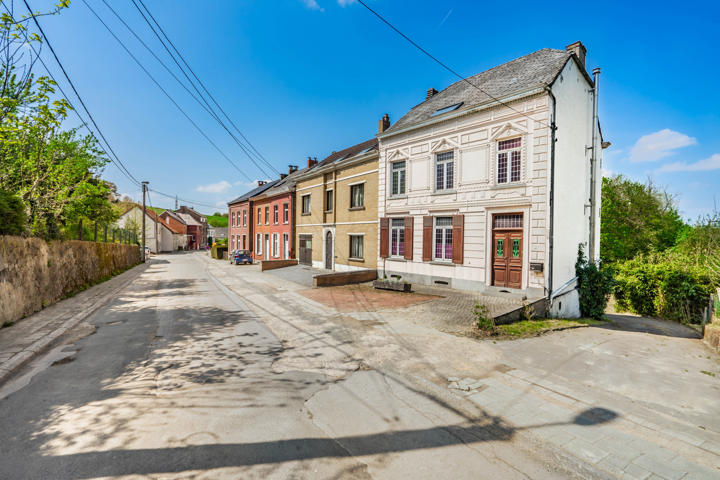 Maison - à vendre - 1490 Court-saint-Étienne