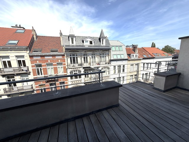 Penthouse - à louer - 1050 Ixelles 