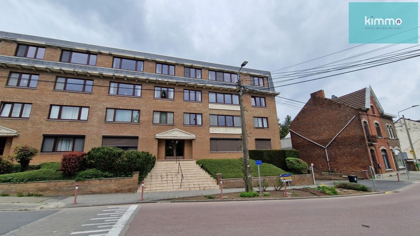 APPARTEMENT 2 CHAMBRES AVEC PARKING A MONTIGY-LE-TILLEUL !