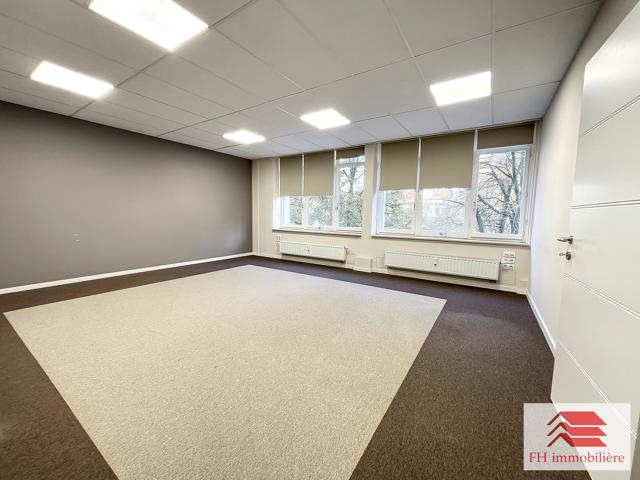 Immeuble de bureaux - à louer - 1030 Schaerbeek