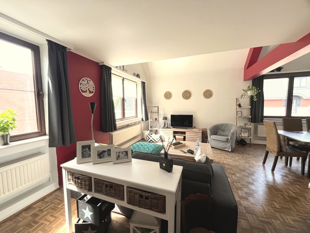 Lumineux duplex,petite copropri�t�-quartier pris�