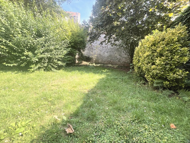 Rez-de-ch. avec jardin - à louer - 1040 Etterbeek