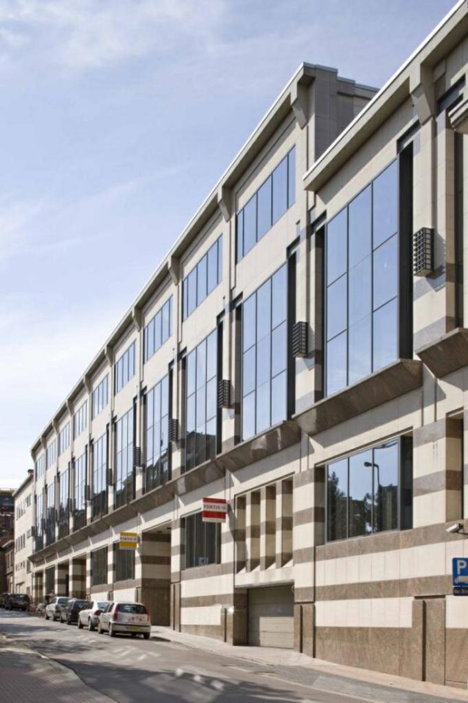 Immeuble de bureaux à louer <br> 3000 - Leuve