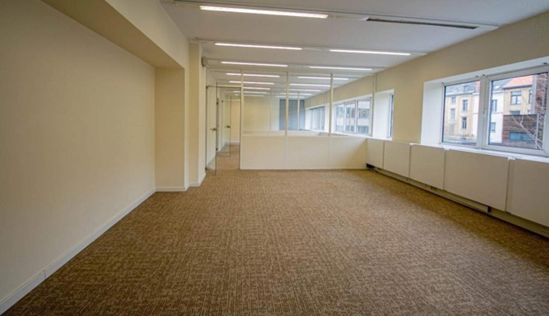 Offices for rent Berchem.