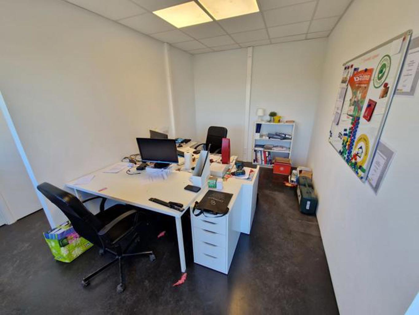 Kantoren & magazijn te huur <br> 5380 - Fernelmont