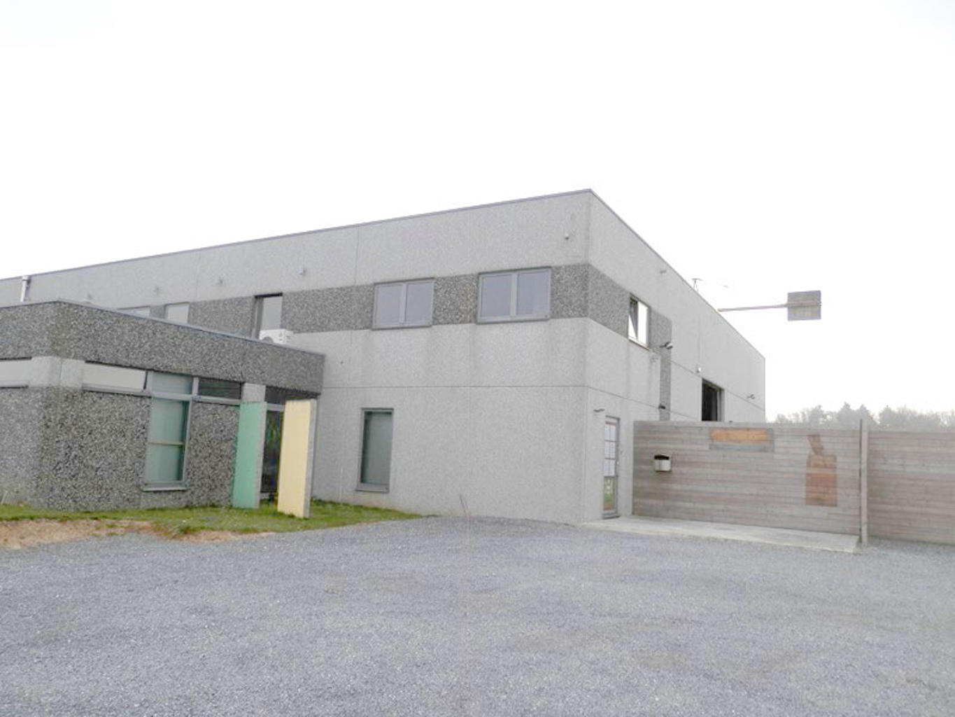 Kantoren & magazijn te huur <br> 5380 - Fernelmont