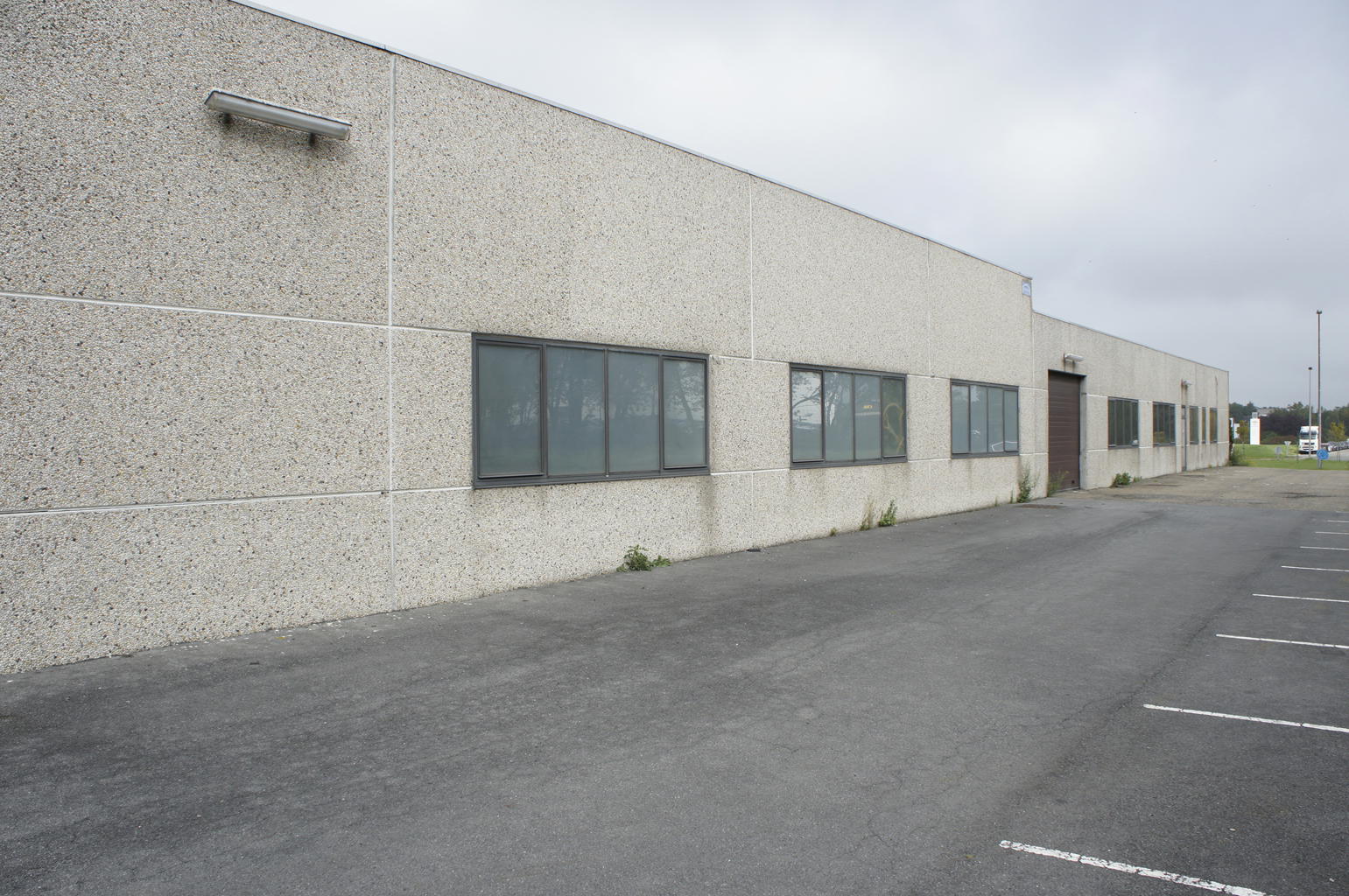 Immeuble semi-industriel à louer à Nivelles