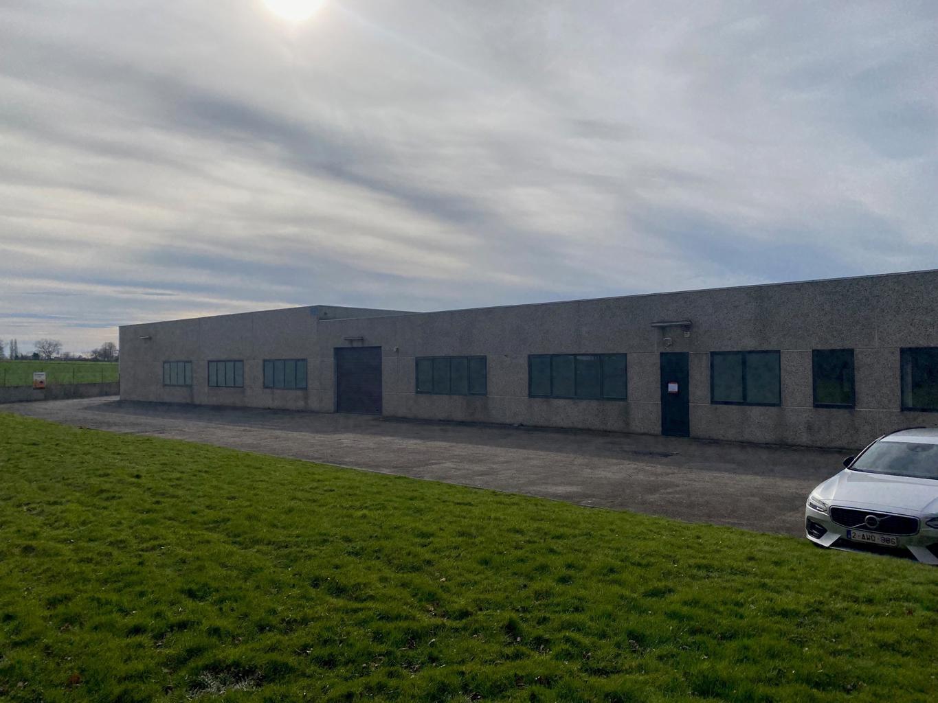 Immeuble semi-industriel à louer à Nivelles