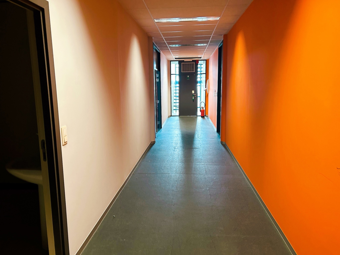 FOR SALE - DILBEEK - OFFICES