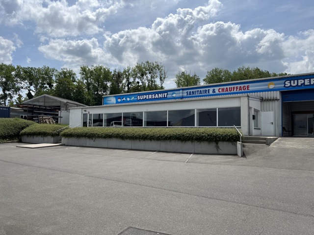 Industrieel gebouw te huur <br> 5100 - Naninne