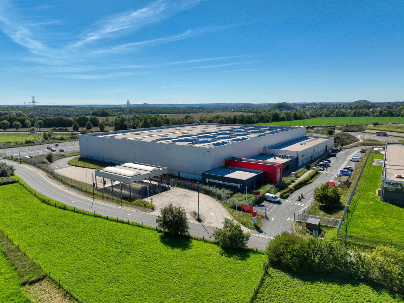 A LOUER - P.A.E Heppignies - immeuble industriel