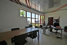 A LOUER - P.A.E Jumet - immeuble industriel