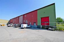 A LOUER - P.A.E Jumet - immeuble industriel