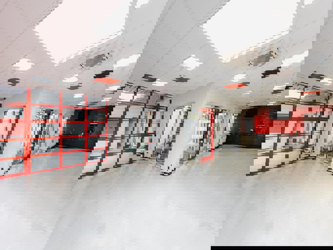 À LOUER ENTREPÔT LONDERZEEL