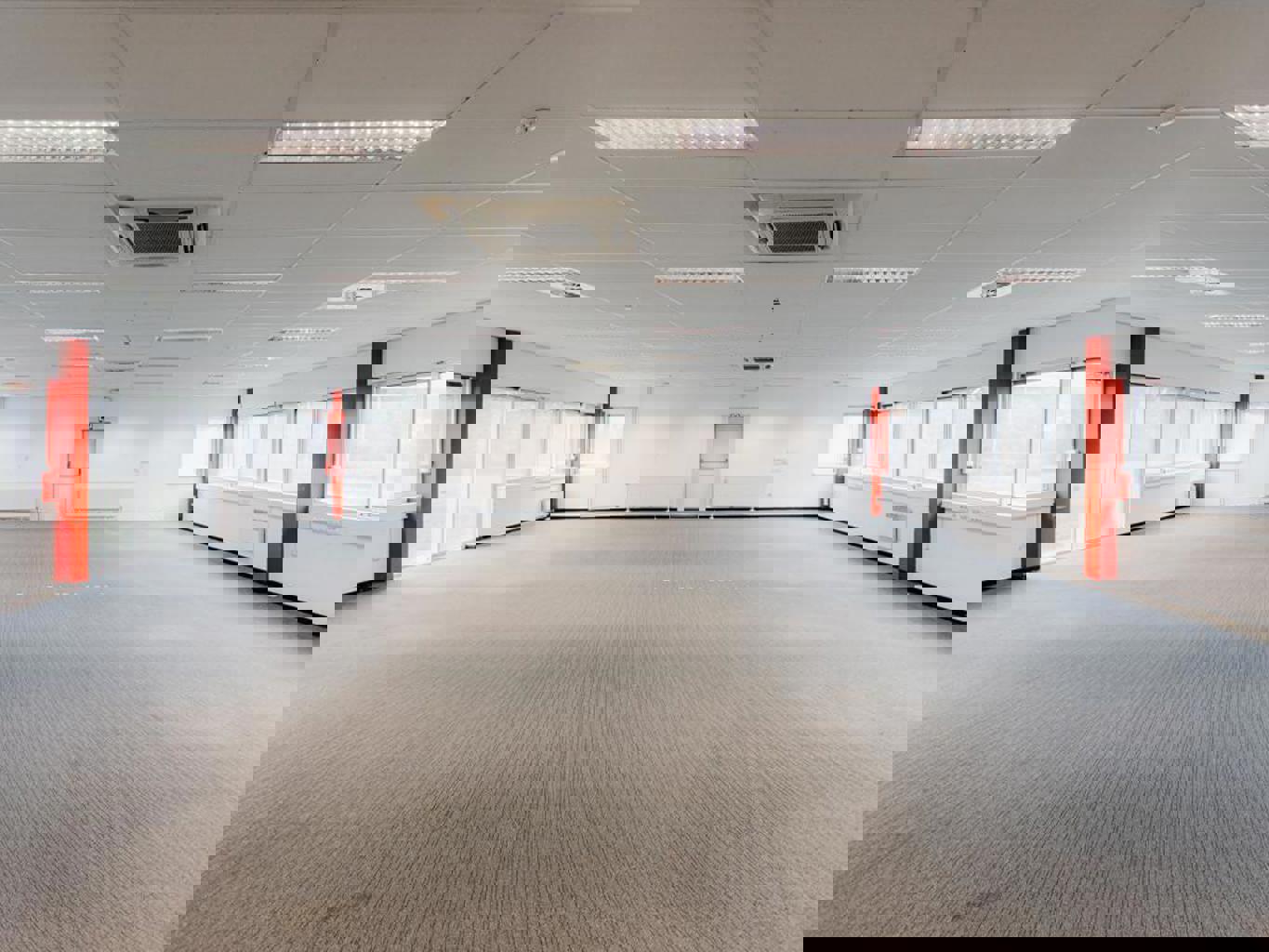 À LOUER ENTREPÔT LONDERZEEL