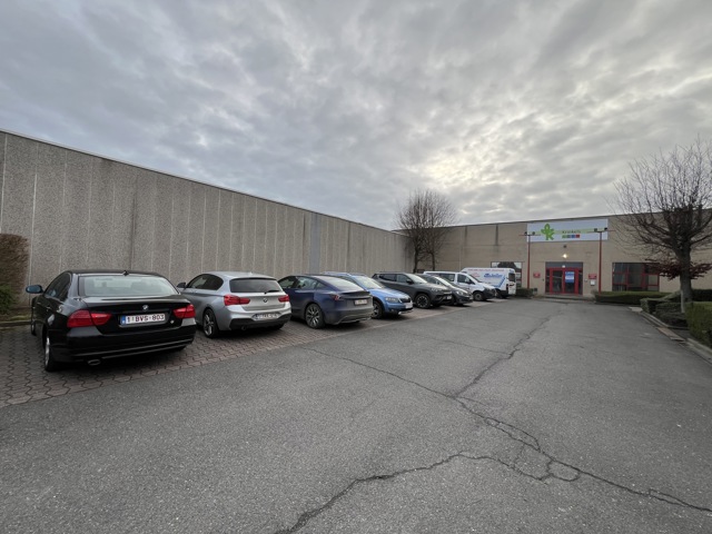 Immeuble industriel à louer <br> 6041 - Charleroi Gosselies