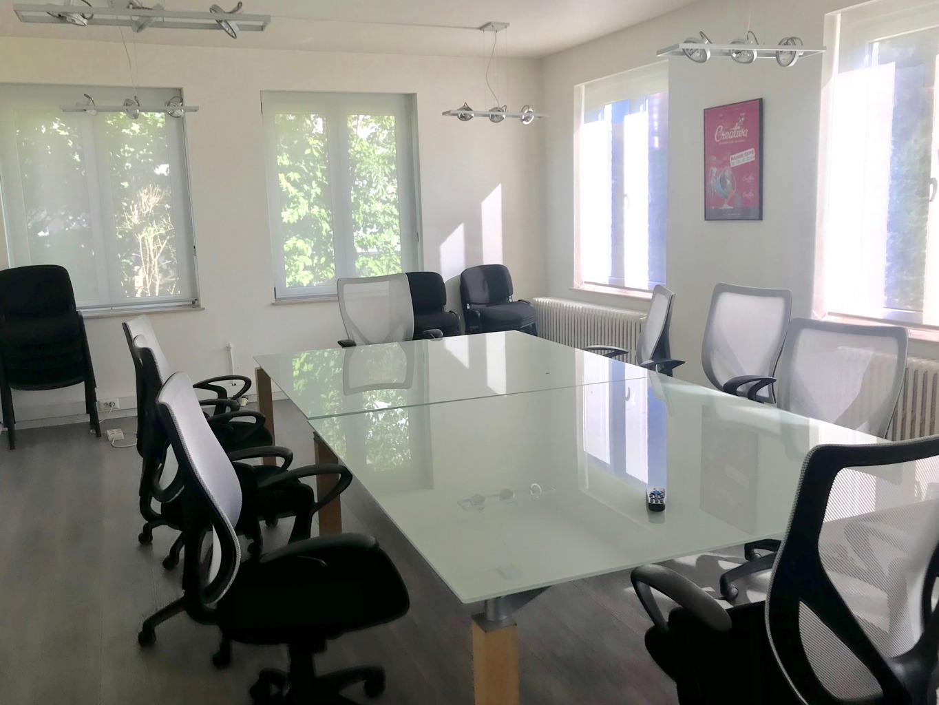 TO SEL - OFFICES - OVERIJSE (at the entrance of Brussels)