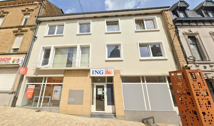 Immeuble commercial à vendre <br> 6760 - Virton