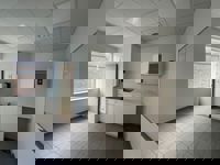 TE KOOP - KANTOREN/COMMERCIELE HANDELSRUIMTE - BRUGGE