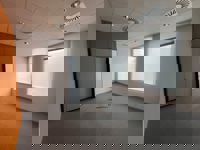 TE KOOP - KANTOREN/COMMERCIELE HANDELSRUIMTE - BRUGGE