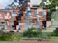 TE KOOP - KANTOREN/COMMERCIELE HANDELSRUIMTE - BRUGGE