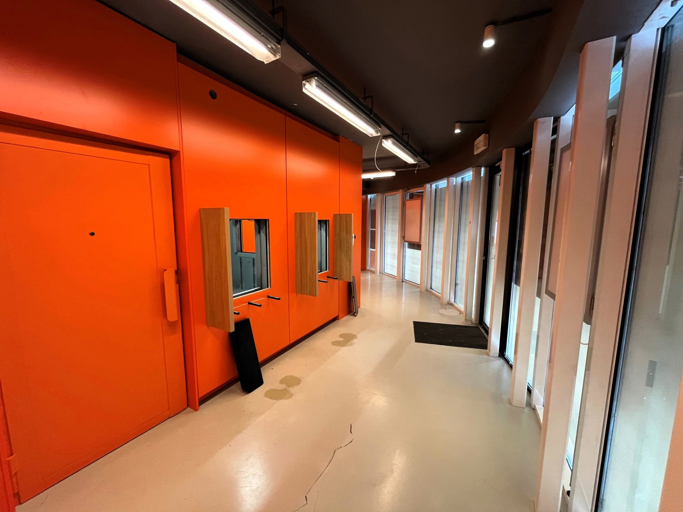 A VENDRE - ESPACE COMMERCIAL - LOUVAIN